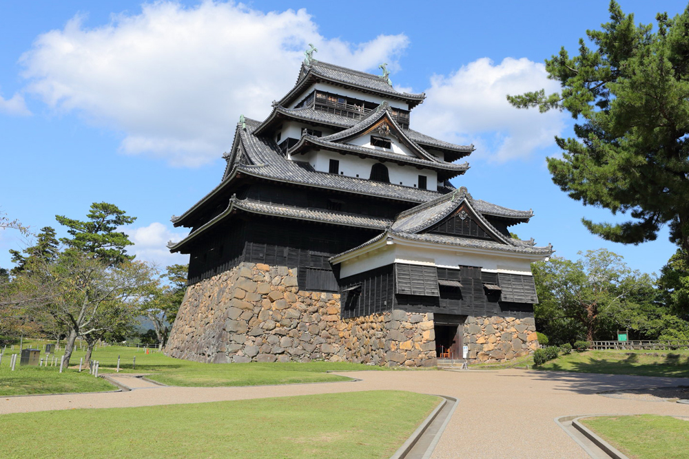 松江城で、八雲が記した伝説の世界を体験